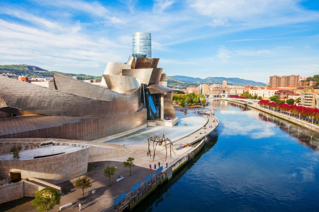 Qué ver en Bilbao: ruta a pie por el Casco Viejo